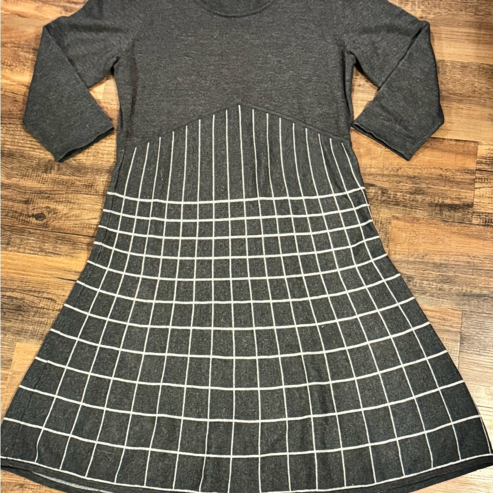 Nine West Women's LG Sweater Knit Dress Charcoal Gray White Geometric 3/4 Sleeve
